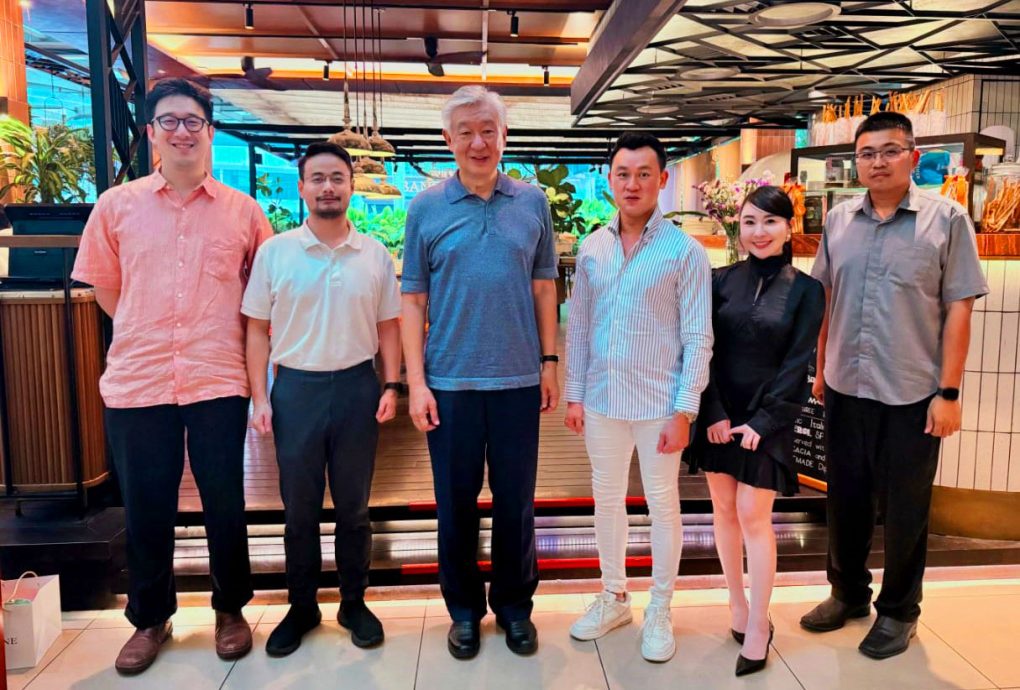 全国版：马基督青荣誉顾问拿督周正义拜访马中商务理事会主席丹斯里卢成全