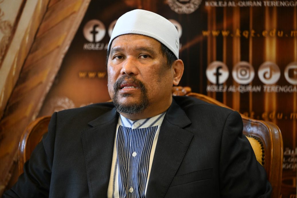 全国：UPSI车祸：登州政府将向苏丹依德利斯教育大学（UPSI）学生巴士事故遇难者家属，提供紧急援助。