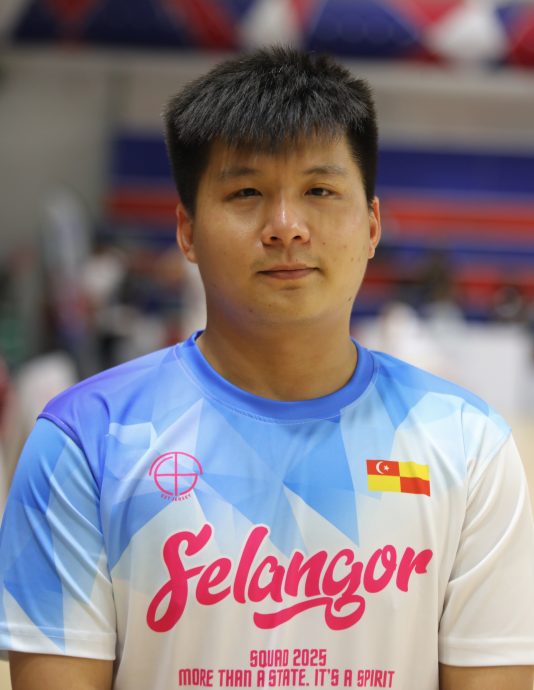 全国U17篮球赛|净胜纳闽99分  雪男连2场破百分擒敌