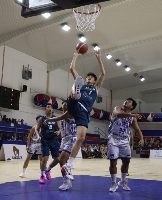 全国U17篮球赛|净胜纳闽99分  雪男连2场破百分擒敌