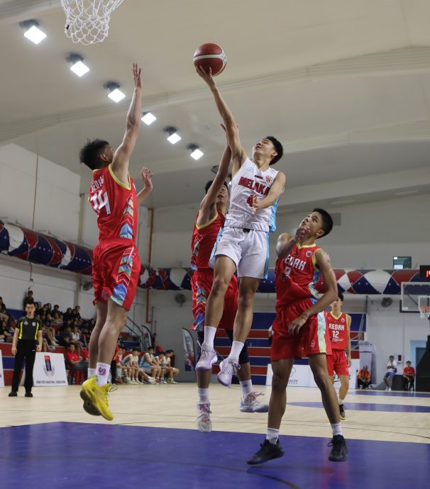 全国U17篮球赛|分挫彭亨（森男2队）  雪兄弟齐迎3连胜