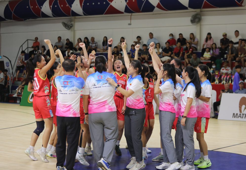 全国U17篮球赛|陈玉霞:12名球员实力平均 雪女赛前就有信心保冠