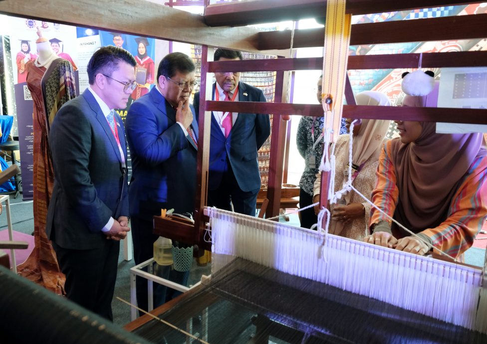 全(已签发):东盟议会联盟(AIPA)第八届危险药物咨询理事会会议