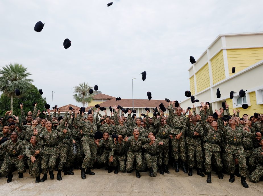 全：已签／国民服务结业礼