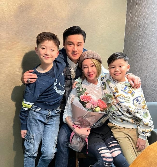  公开零绯闻秘诀 黄浩然拒给异性电话号码