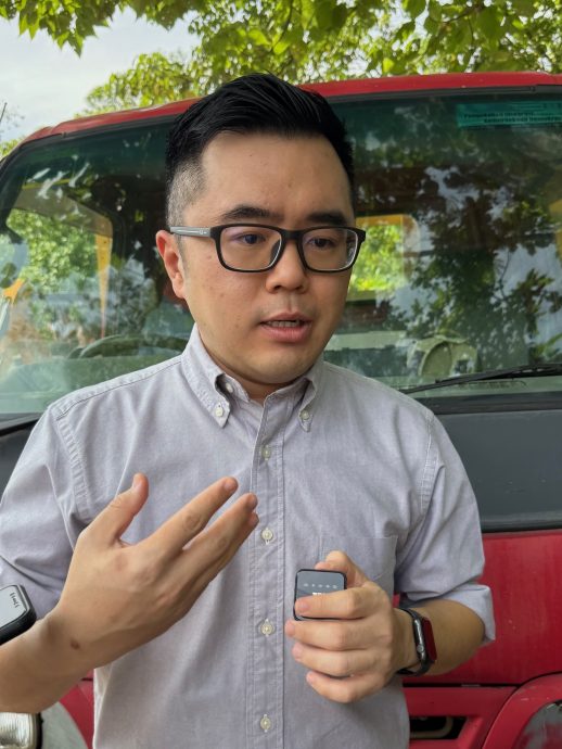 公正党士拉央区团职委集体呈辞/5图