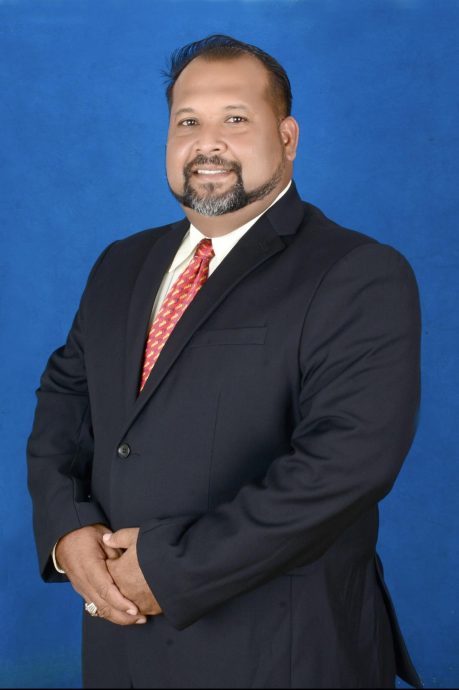 公正党士拉央区团职委集体呈辞/5图