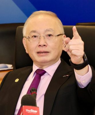 公立大学STPM华裔生骤降回响 | 中六生学额遭直接招生渠道严重挤压 魏家祥：学生空有好成绩，无门进大学！