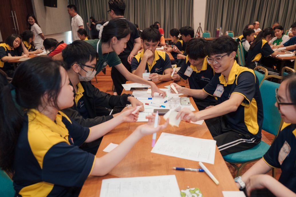 关丹华扬扶轮社与彭佛青联办培训,逾50位青少年领袖参与成长之旅。