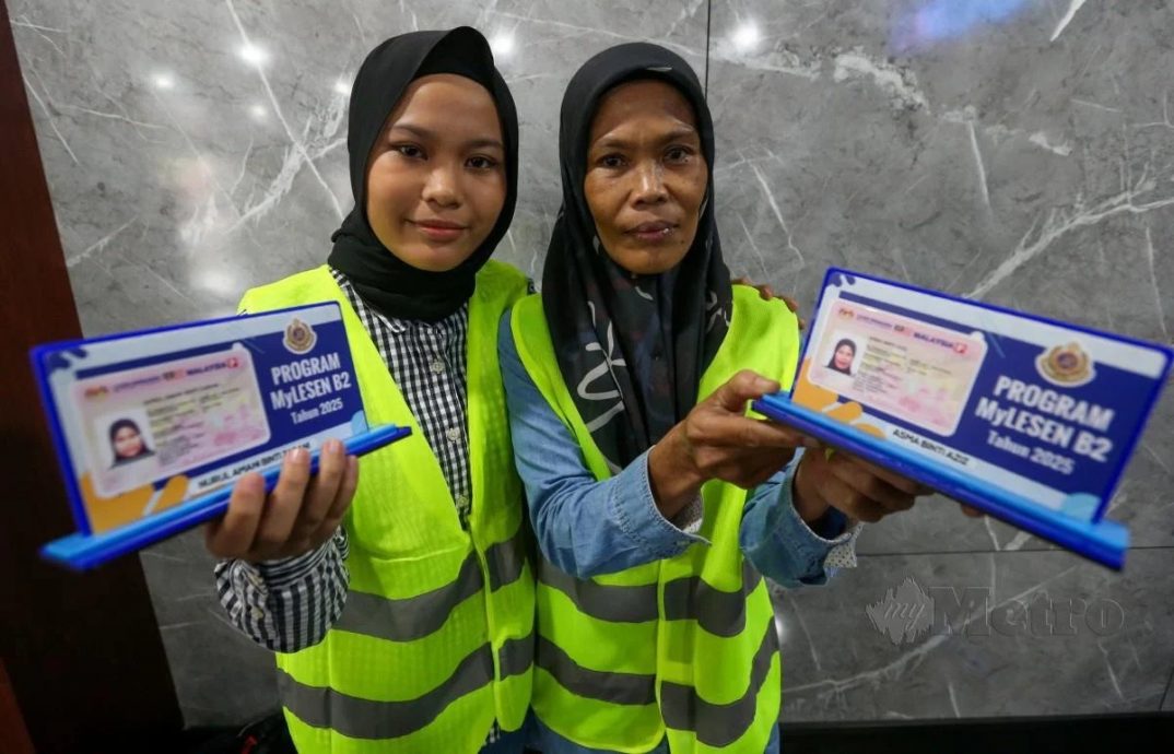 写信给安华透露心愿 两母女免费考获摩托驾照