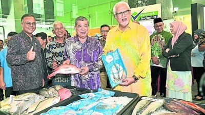农牧渔民日庆典移沙   末沙布：助促进州发展