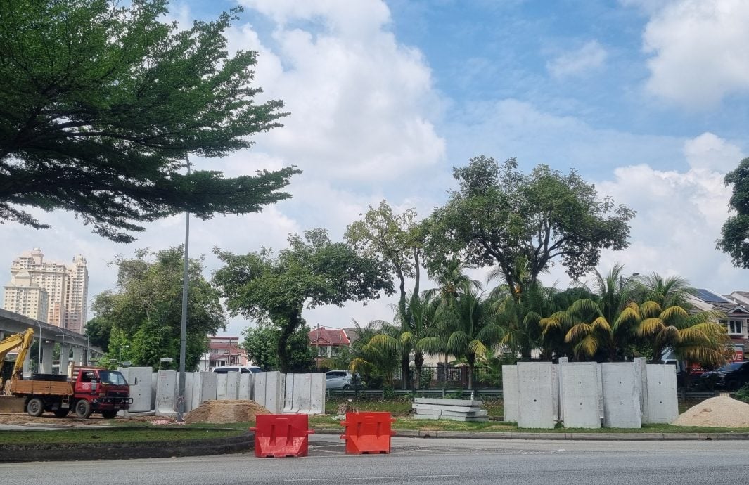 分阶段封路提升排水系统 梳邦市厅促驾驶者用替代路线
