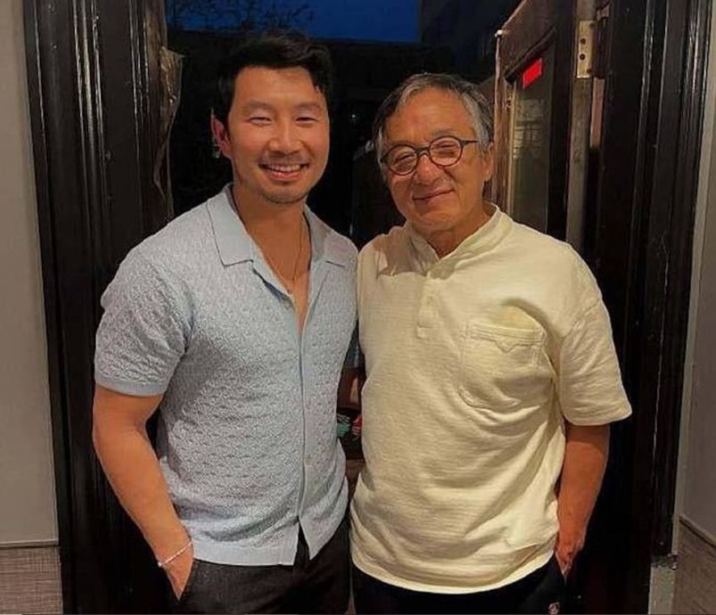 刘思慕贴合照藏玄机 成龙加盟《尚气2》？