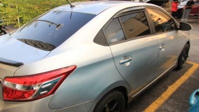刻意刮花表兄弟轿车·警逮捕一男子助查