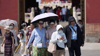 中国北京发高温橙色预警 市教委吁幼儿园中小学减少户外活动