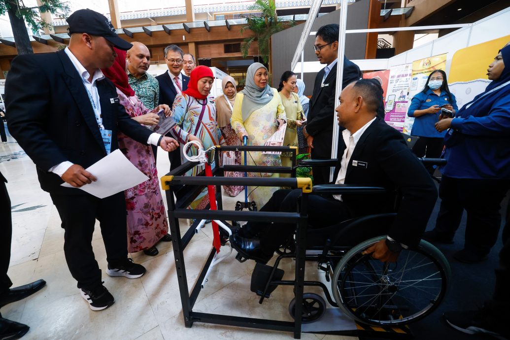 南希：乐龄人士法案拟明年呈国会