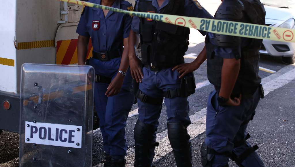 南非开普敦发生枪击案7人遭枪杀