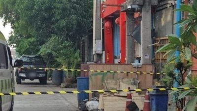 卡车司机不满被超车 当街刺死货车司机 死者妻全程目睹