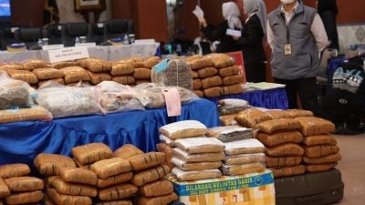 印尼扫毒逮265人起逾半吨毒品 2大马人被捕