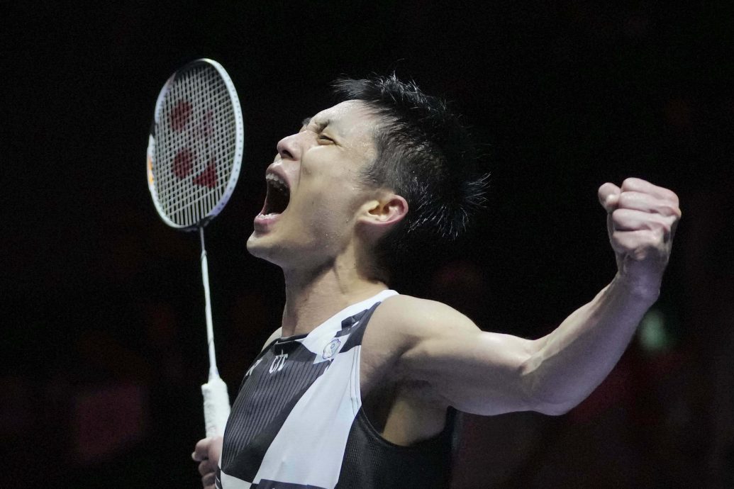 印尼羽球超级1000赛| 梦回2019年封王辉煌？  周天成在魔鬼球馆拥抱中绽放