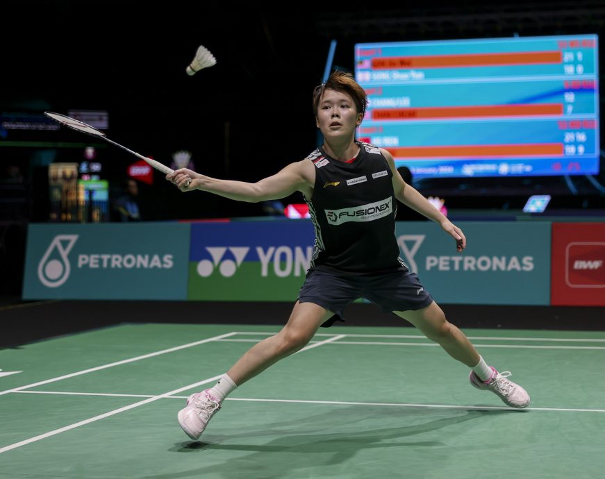 印尼羽球超级1000赛|吴堇溦10年后遭吉尔摩复仇 梁峻豪轻取奇科晋16强