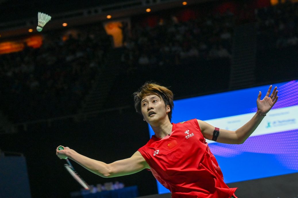 印尼羽球超级1000赛|梁峻豪不敌李诗沣 马单打全出局 石宇奇8强内战王正行