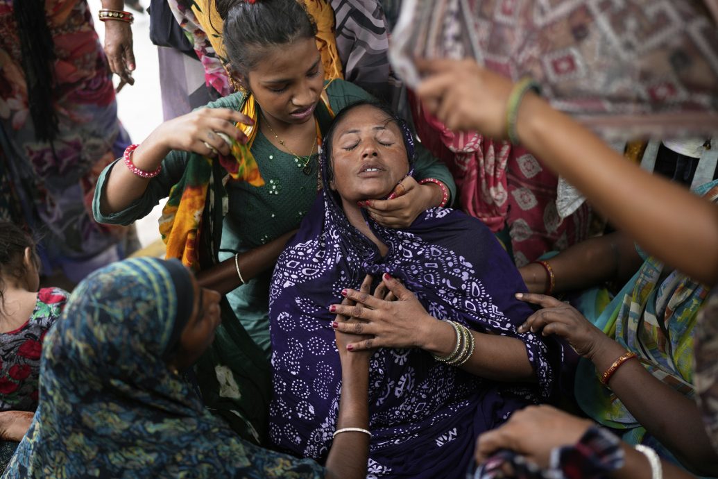 印航坠毁｜母公司：提供每位遇难者亲属近50万援助