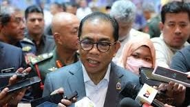 东姑赛夫鲁退党　卡立：部长职位归属由党内讨论决定