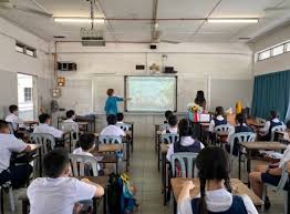 教育部扩建121校课室 缓解校园拥挤问题