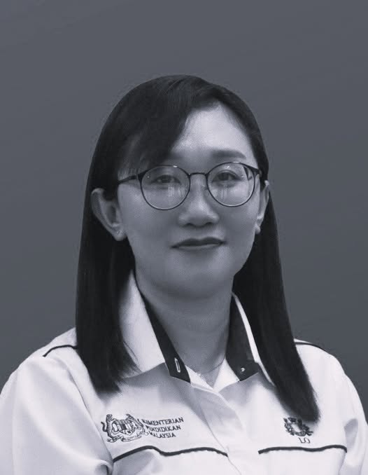 **即时国内(先供网)**全国:副校长毙命家中| 柔警将洽狮城警 协寻死者亲属认尸