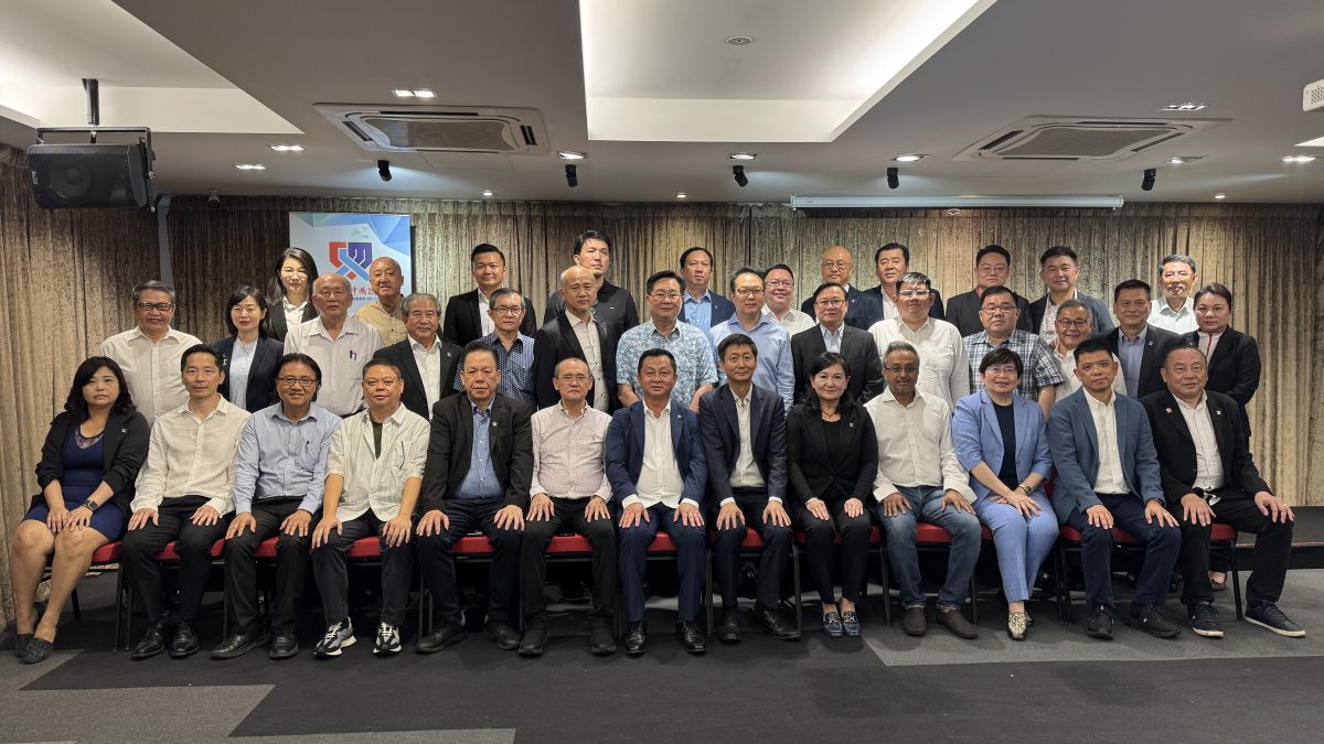 取得前副文：马中总商会复选成绩