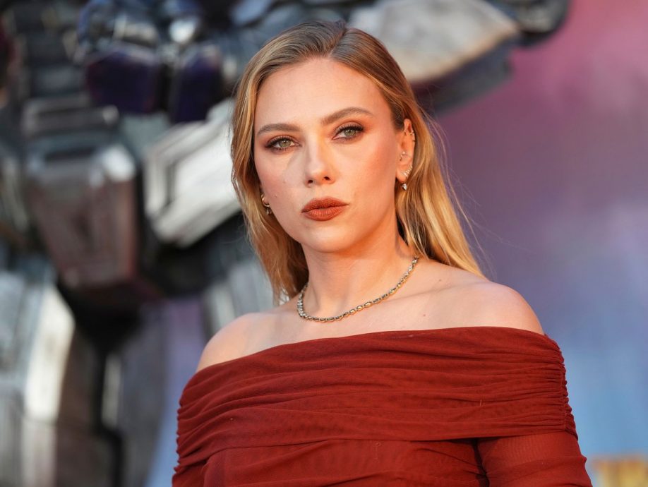 史考莉没参与《雷霆特攻队*》 曾要求移除执行制片头衔