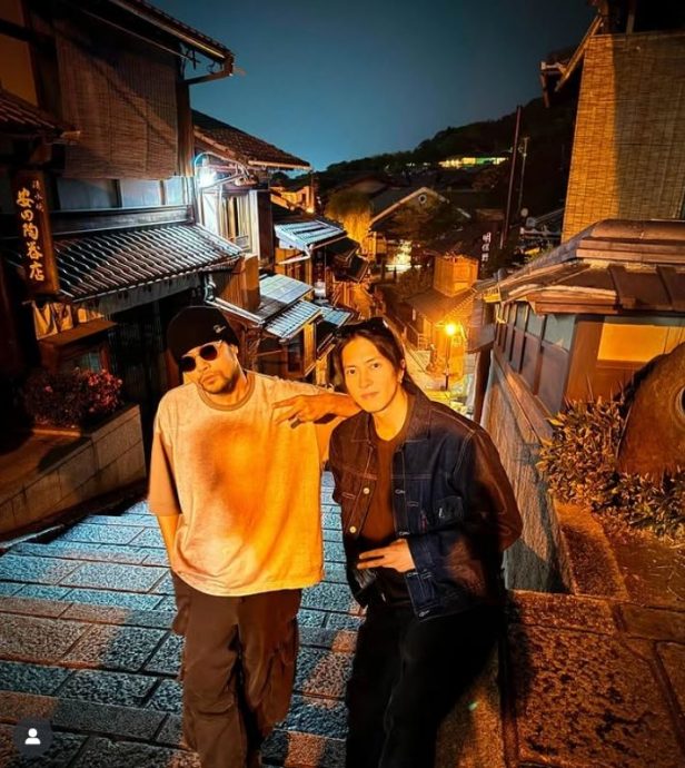 周杰伦京都游山下智久当地陪 神配乐引全网沸腾