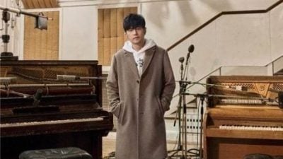 周杰伦即兴乐曲闪电上架 与蔡依林隔空交战