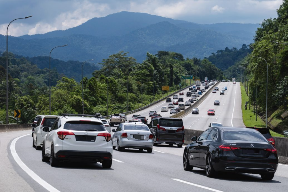 哈芝节假期，出城交通拥堵