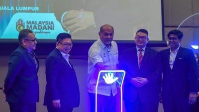 哥宾星：料月底完成报告   设明确方向 监管AI
