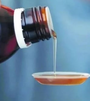 喂婴儿服药争取睡眠 医生：非常危险可致命！