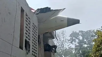 印度客機墜毀| 787客機墜毀 波音股價應聲大跌