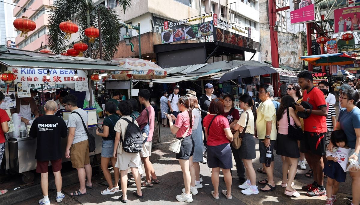 大都会/封面/茨厂街游客平常心对待疫情/9图