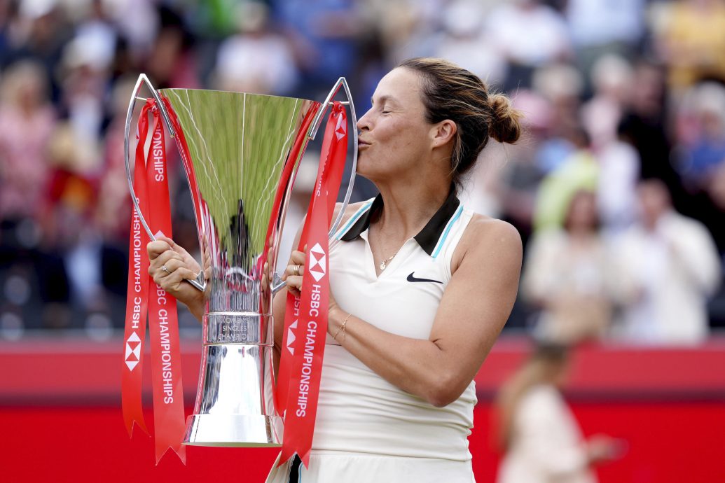 女王杯网球赛|从入选赛起7连胜夺500赛首冠  玛利亚黑马之旅完美收官