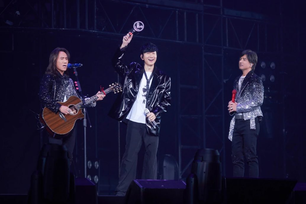 妈祖神像坐镇观众席！彭佳慧开唱有“最神嘉宾”加持 