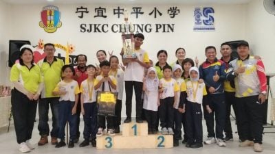 宁宜中平运动会   亲子游戏促进互动