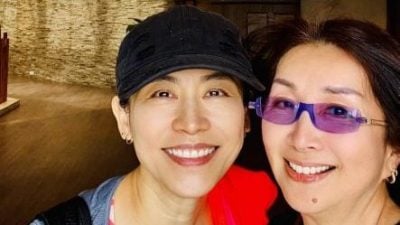 宣萱与“烂赌继母” 聚会 掀《戆夫成龙》回忆杀