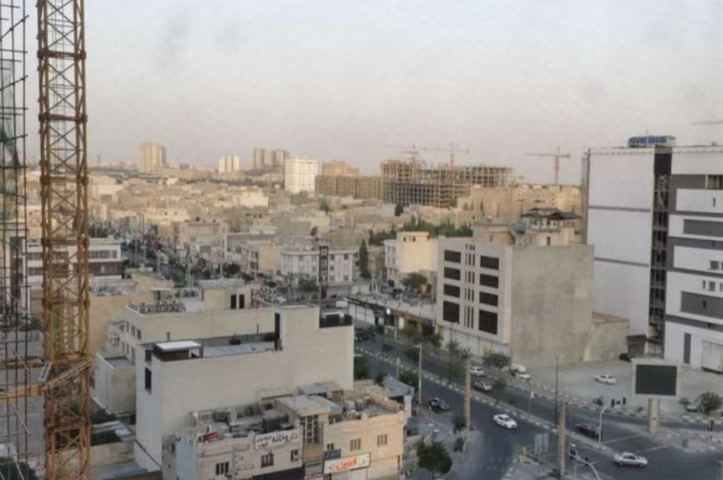 导弹袭击前赴里海小镇渡假　中国商人重返德黑兰...街上人少了