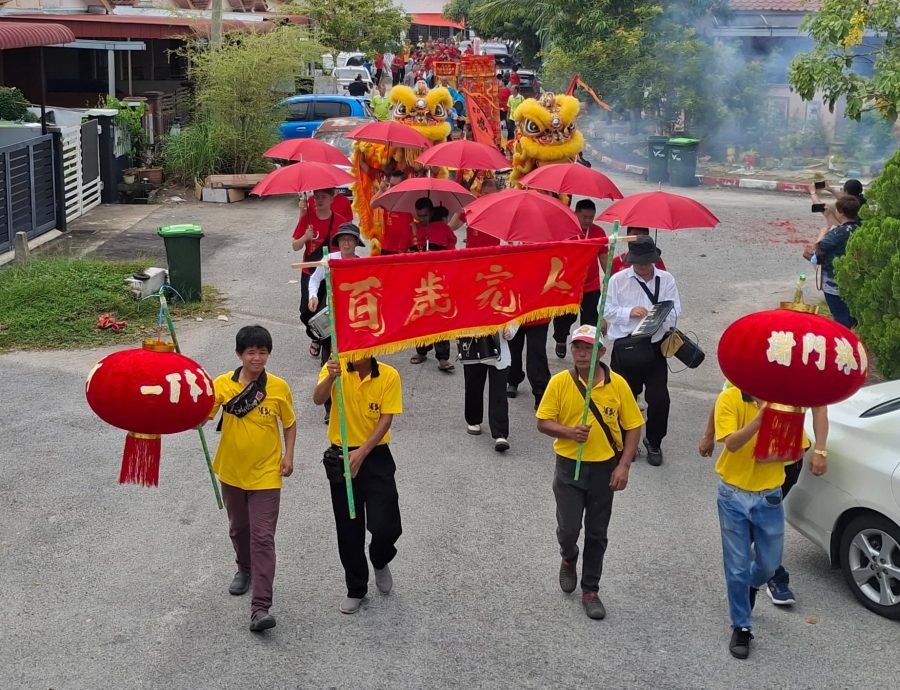已审(大北马)苏格兰风笛带领举殡,竹城百岁人瑞林赛凤辞世风光十足