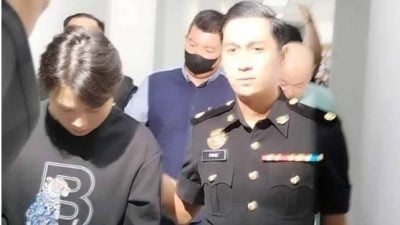 2万5000令吉贿赂柔州移民局副局长 3华男不认罪