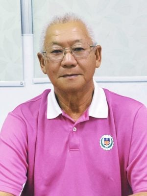 已签发 柔:本报活动:“星洲情义嘉年华”华中义卖会 柔南安会馆妇女组提供家乡美食
