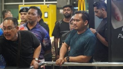 巡视拉庆中央车站 莫哈末法兹里要求改进设施
