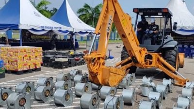 视频|依城警方销毁各案物品  总值逾28万