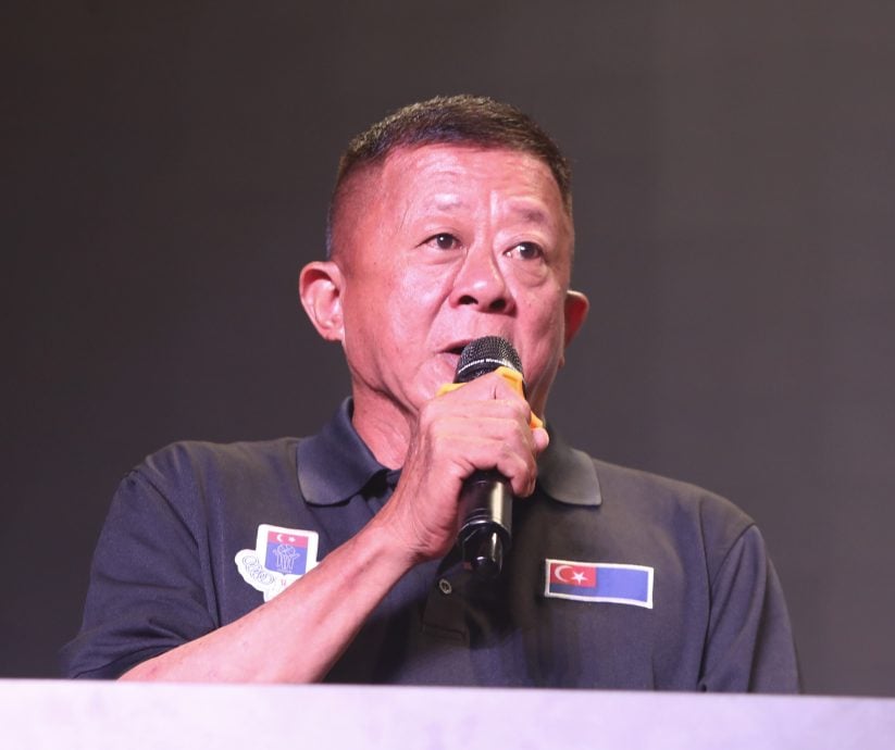 **已签发**柔：头条之一：全国U17篮赛 | 群英宴歌舞表演，球员展现青春另一面